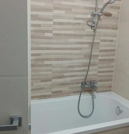 Clasificat - Cazare Grupuri Ap 2dormitoare Si Living - Vouchere, Factura, Petfriendly, Adminro Srl * Braşov