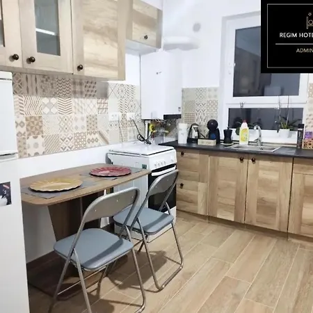 Clasificat - Cazare Grupuri Ap 2dormitoare Si Living - Vouchere, Factura, Petfriendly, Adminro Srl Braşov