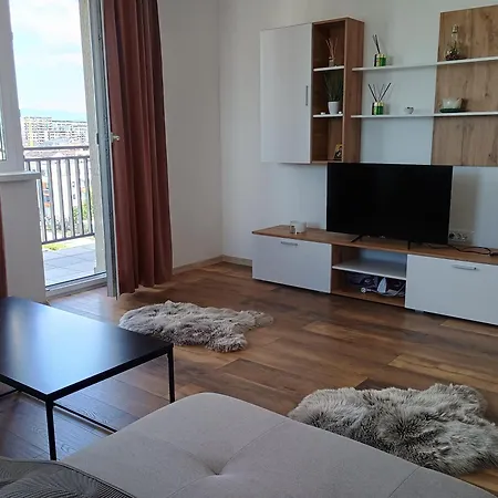 Appartement Clasificat - Cazare Grupuri Ap 2dormitoare Si Living - Vouchere, Factura, Petfriendly, Adminro Srl Braşov